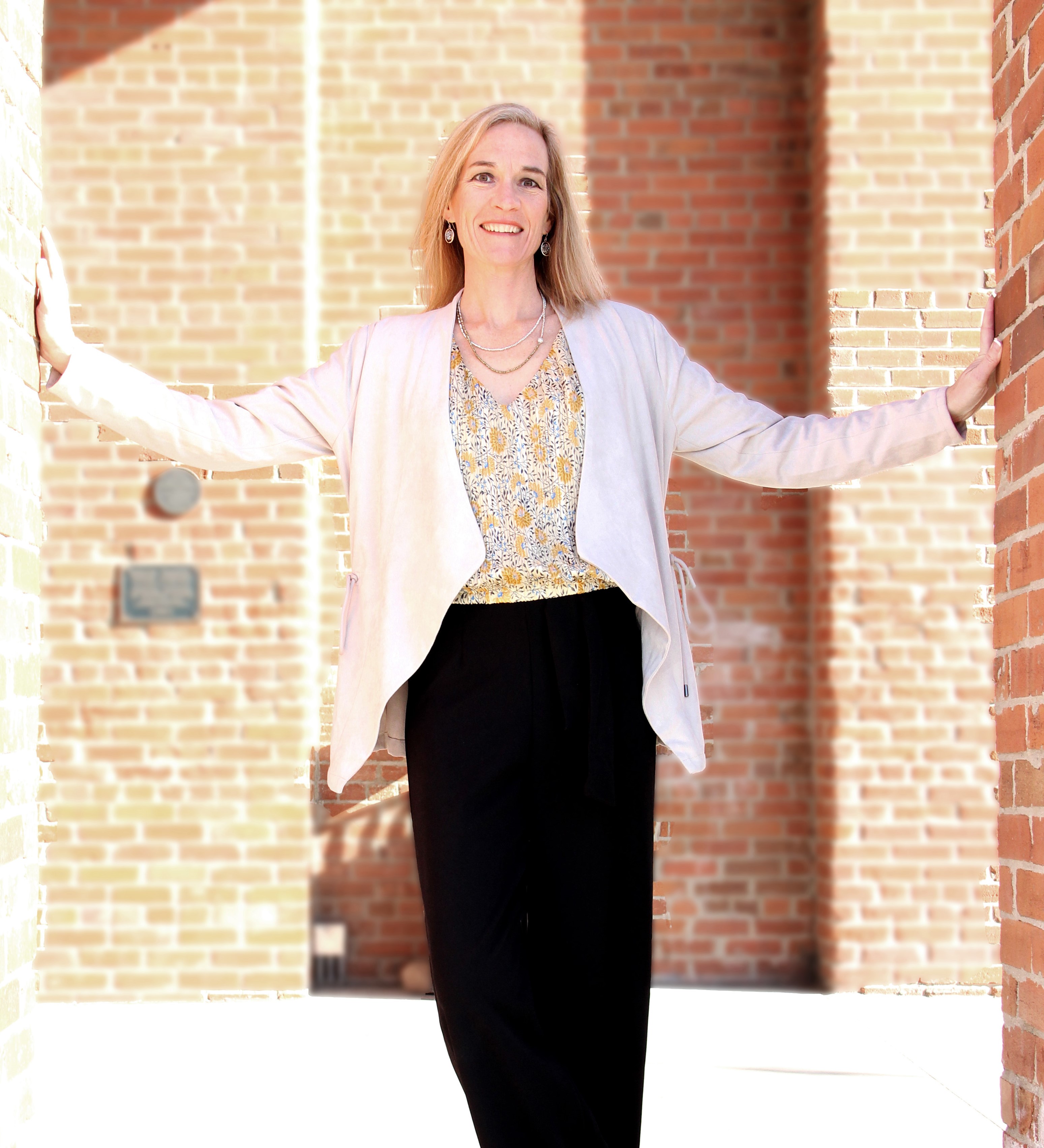 Dr. Rachael Van Pelt